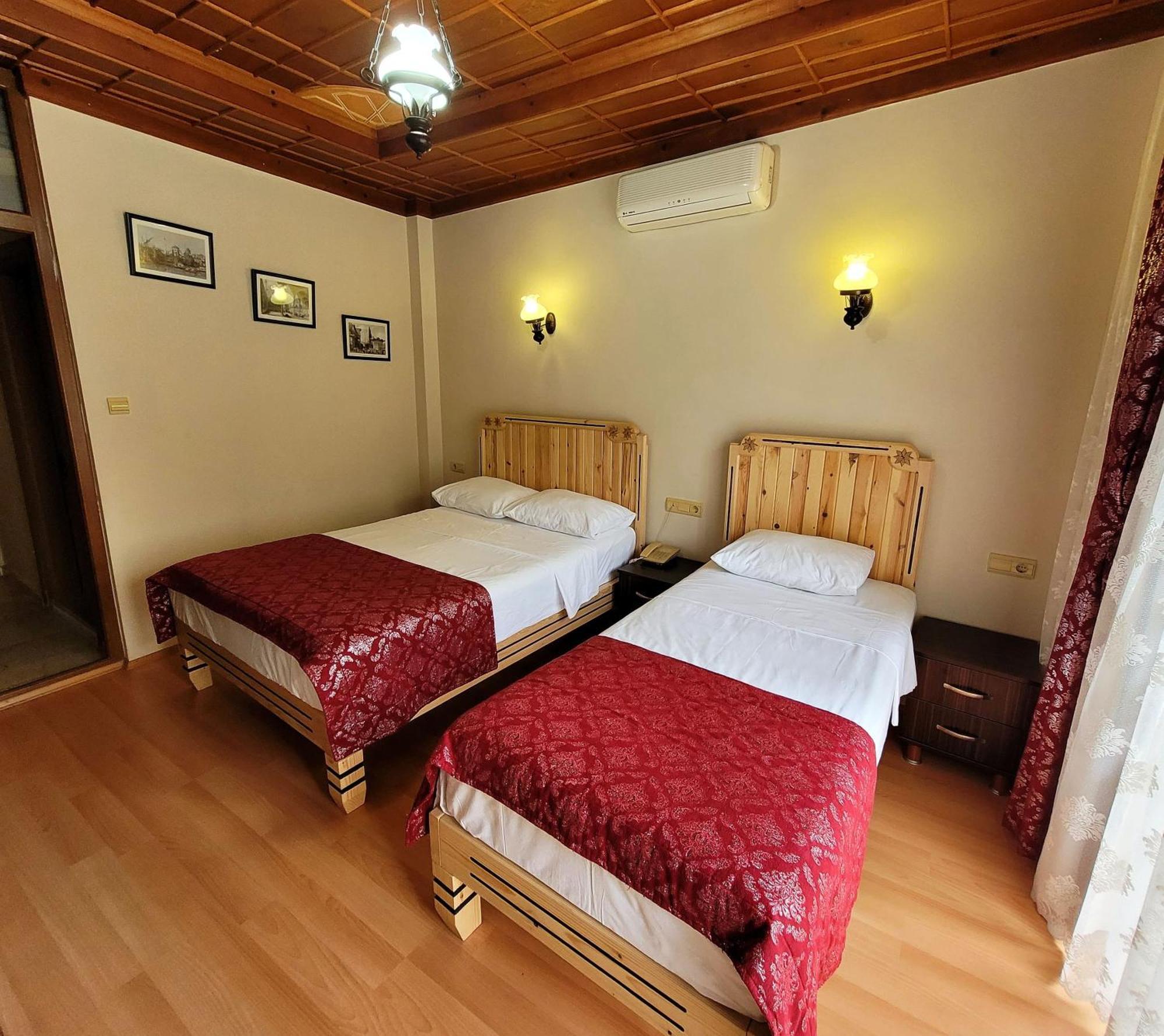 Saruhan Otel 2*
